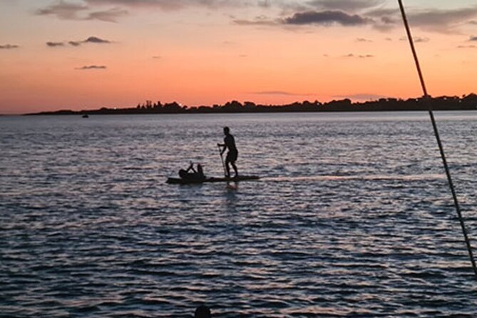 Dreamy Sails - Sunset Tour With Dinner And Wine - Sunset turns the cruise into an evening outing