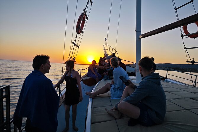 Dreamy Sails - Sunset Tour With Dinner And Wine - How the price compares with the experience