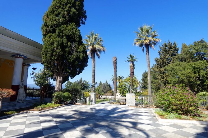 e-MTB Tour Agii Deka - Stavros Mountain - Achilleion Palace - What the private format changes