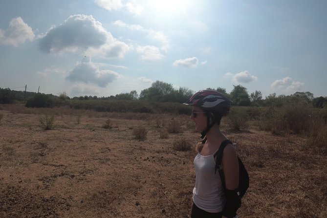 e-MTB Tour - Durrells Farm & Crab Lake [30Km - 18Mi] - Leaving Corfu Town for the Poulades countryside