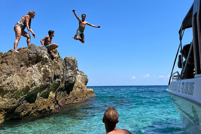 East Pelion Mini Boat Tour - The skipper can shape the whole experience