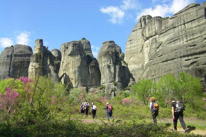 Easy Hiking Adventure at Meteora - Key points at a glance