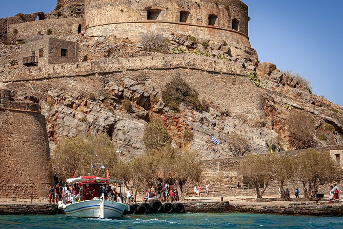 Elounda: Spinalonga Prof. Guided Boat Tour w/ BBQ + Swimming - What I like most about the experience