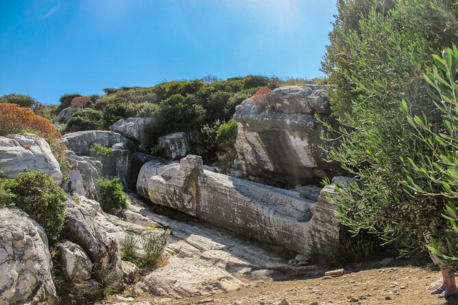 Essence of Naxos Tour - Apollonas Beach lets the schedule breathe