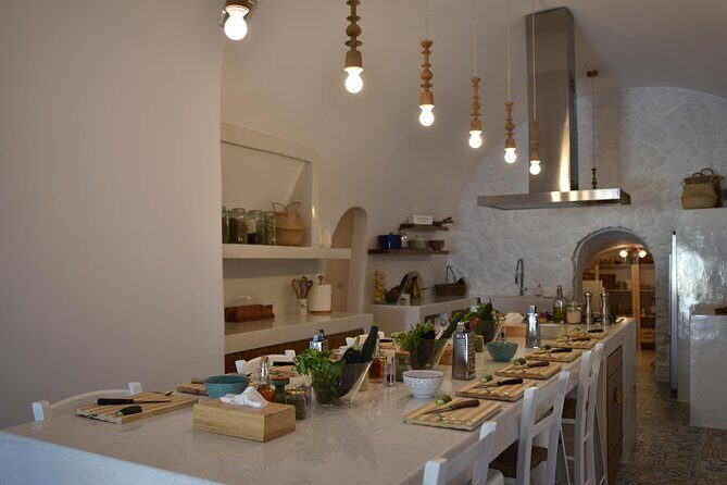 Exclusive Cooking Experience in our Cave Home by Petra Kouzina - From the Welcome Pour to the First Appetizers: what you’ll do before cooking