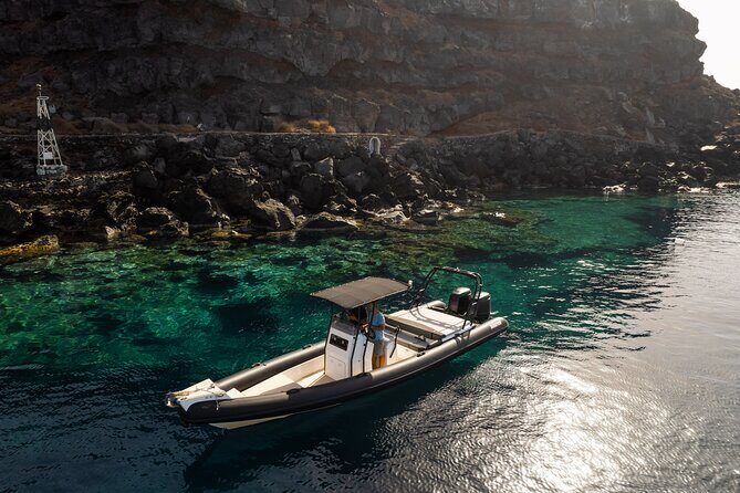 Exclusive cruise experience in Santorini - Skaros and Firostefani Views: Caldera Cliffs in One Pass