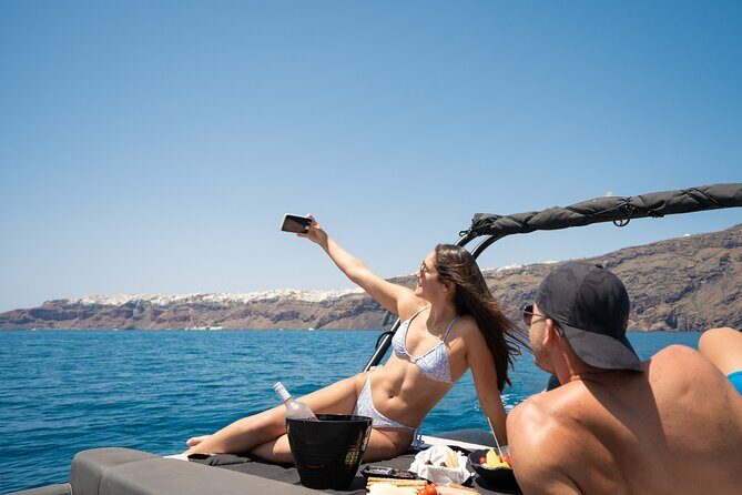 Exclusive cruise experience in Santorini - Your Captain Matters: Local Route Tips and Flexible Stops