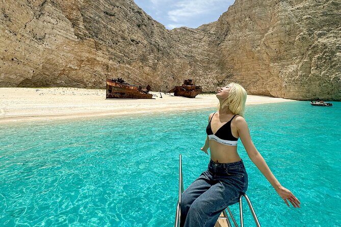 Exclusive Shipwreck & Blue caves Tour : Up to 10 guests - Key things that make this tour work so well