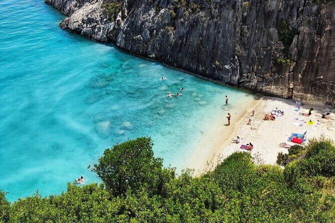Exclusive Shipwreck & Blue caves Tour : Up to 10 guests - Porto Steniti and Poseidon: the rock details you’ll want to slow down for