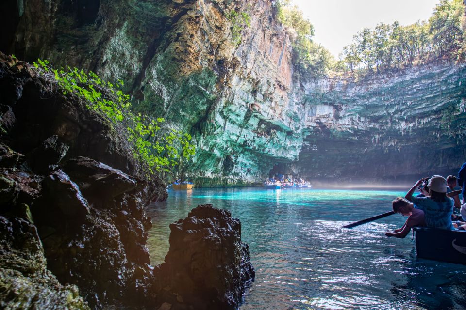 Exclusive Small Group Tour - Assos and Fiscardo - Comfort, group size, and walking demands