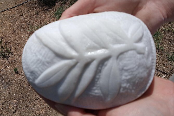 Experience Marble Carving - Tools and technique: learning the traditional hand carving basics
