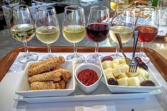 Experience Santorini: Wine Tasting Small Group Tour - Getting Picked Up in Santorini (And Why the Meeting Point Matters)