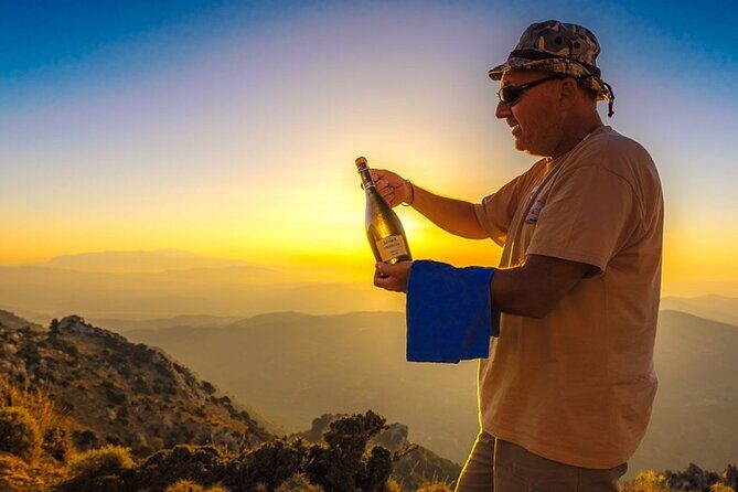 Explore Crete by Sunset Full-Day Guided Tour - Taverna dinner with unlimited wine: the part where the night turns social