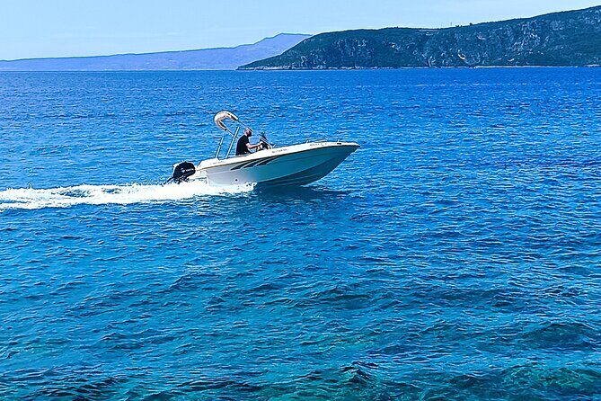 Explore Mani by boat - rent a boat in Kardamili (no licence) - Price and Fuel: how the math works for your group