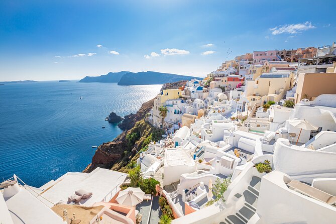 Explore Oia(IA) - Private Guided Tour - Galleries, shops, and time to wander