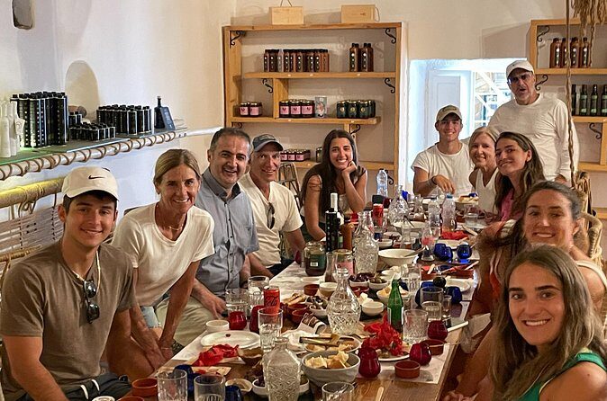 Extra virgin olive oil And Honey Tasting - Group Size, Language, and Ticket Style (What That Means for You)