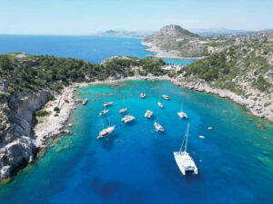 Faliraki: Boat Trip to Afandou Caves, Anthony Quinn & Ladiko - Board Setup: A Small Boat Feel Without the Chaos