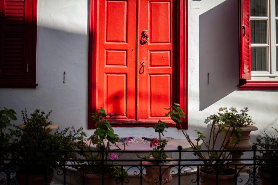 Feel like a local - Walking Tour in Mykonos Town 2hours - Mykonos Old Port: the end point that helps you choose what’s next