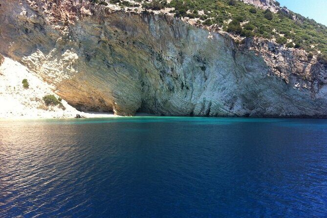 Fiscardo Sailing - Who this private sailing day fits best