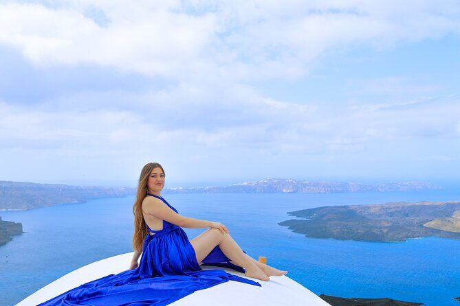 Flying Dress Photoshoot Experience in Santorini with pick up - Value Check: Does $335.51 Make Sense for Santorini?