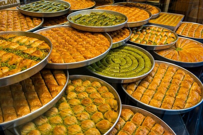 Food Tour in Athens - Honey, olive oil, and bougatsa in Psyri
