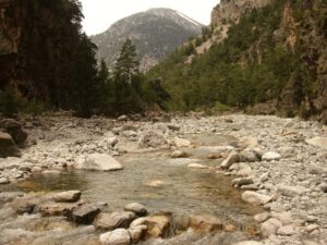 From Agia Galini/Matala: Samaria Gorge Hiking Tour - Entering Samaria Gorge: The Numbers That Make It Feel Real