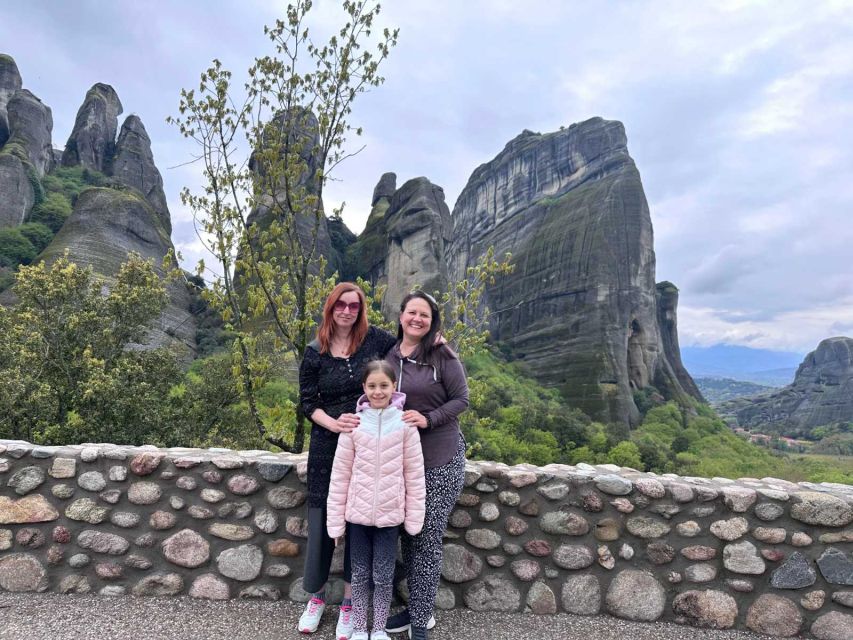 From Athens: 2-Day Meteora Trip with Tansportation & Hotel - Leaving Athens and reaching Kalabaka