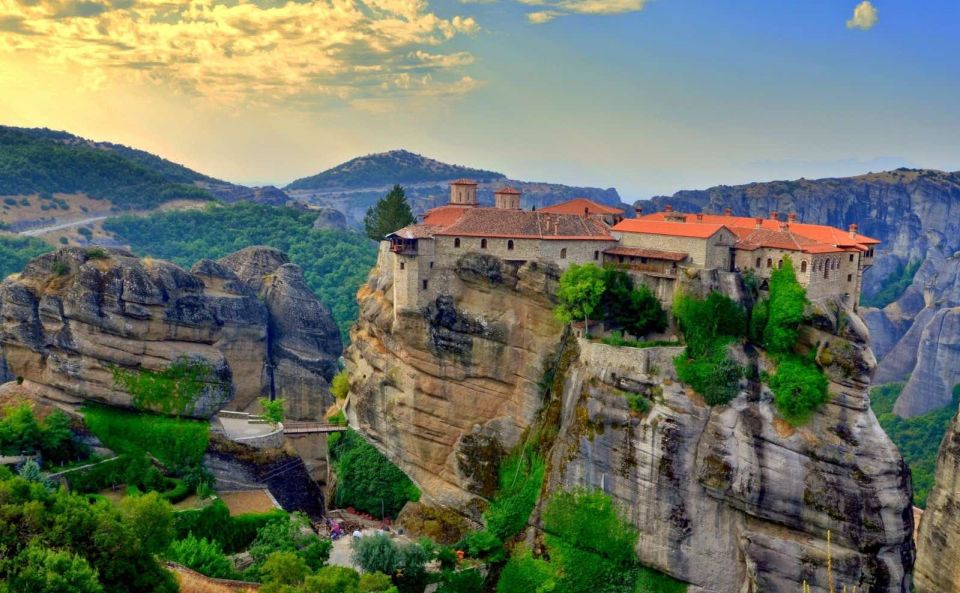 From Athens: 2-Day Meteora Trip with Tansportation & Hotel - Kalabaka and the first look at Meteora