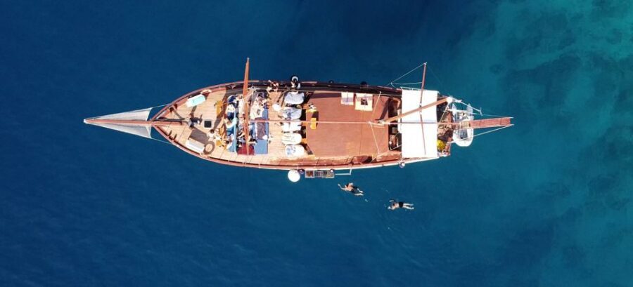 From Athens: Aegina, Agistri and Metopi Day Cruise w/ Lunch - Lunch on Board: Traditional Greek Food and Unlimited Drinks