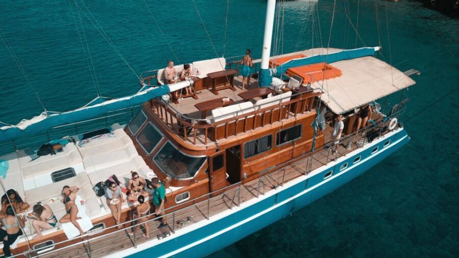 From Athens: Agistri, Moni & Aegina Day Cruise with Swimming - Crew and service: names that show up in the good days