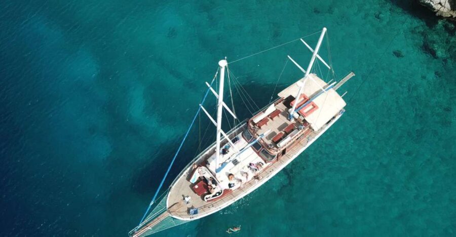 From Athens: Agistri, Moni & Aegina Day Cruise with Swimming - What this day cruise is really like on the Saronic Gulf