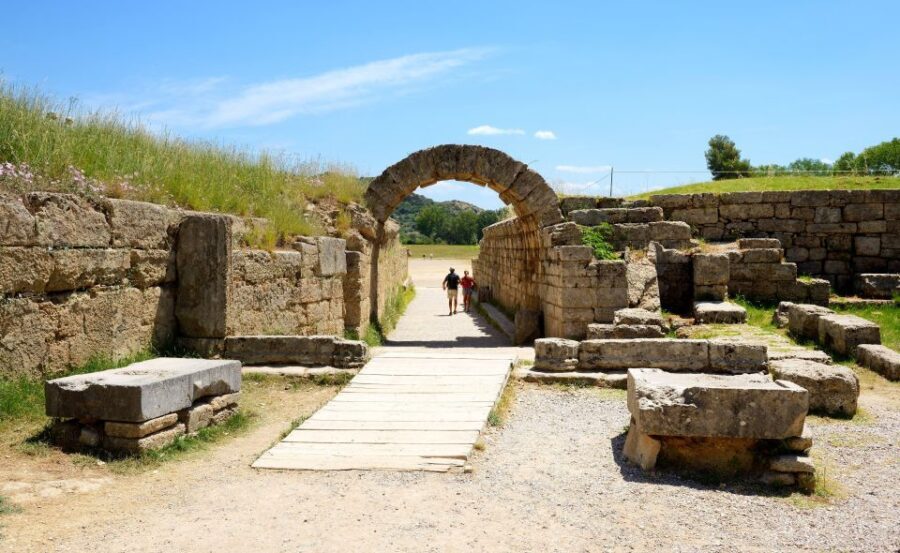 From Athens: Ancient Olympia Full-Day Private Tour - Pacing, timing, and why leaving Athens early pays off