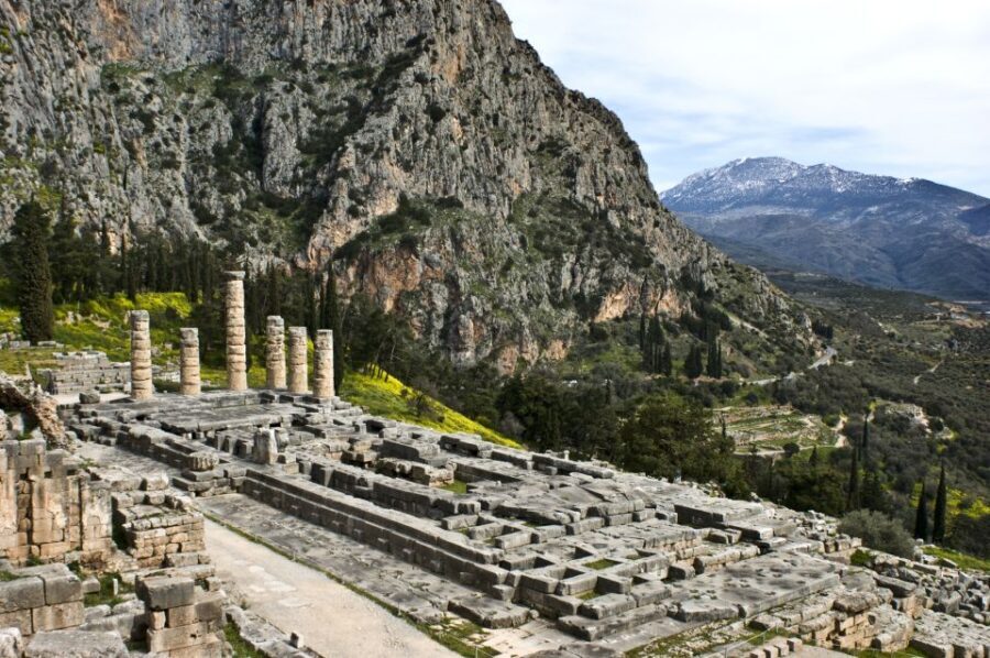 From Athens: Day Tour to Delphi - Temple of Apollo Pythios, Treasuries, and the view from the sacred slopes