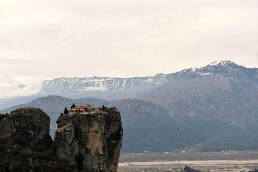 From Athens: Delphi and Meteora 2-Day Tour with Hotel - Kalabaka overnight: a base that makes Meteora easier