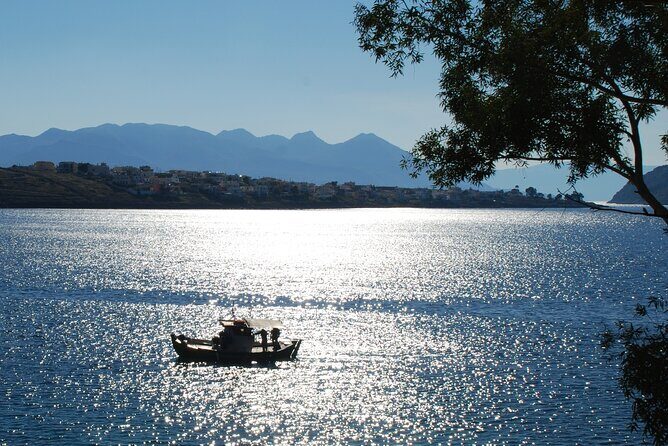 From Athens: Hydra, Poros, and Aegina Day Cruise with Lunch - Poros Stop: One-Hour Stroll and the Waterfront Shop Loop