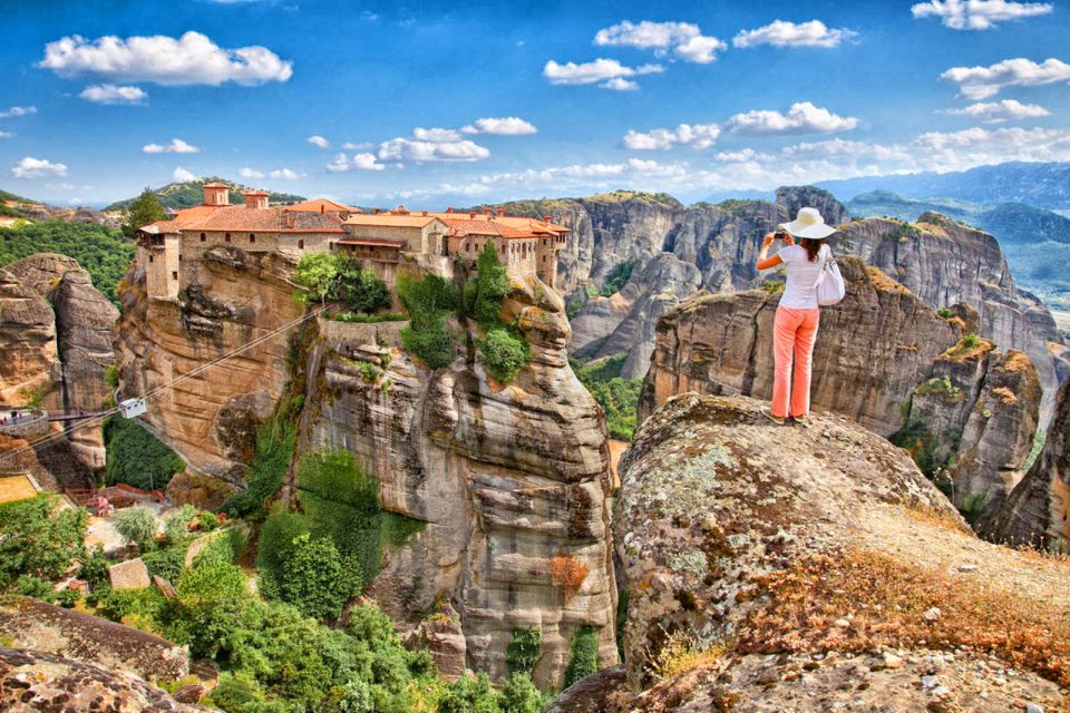 From Athens: Meteora Private Day Trip with Transfer - Why Meteora is worth the long ride from Athens