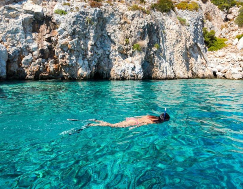 From Athens: One Day Cruise to Piraeus - Who should book this cruise