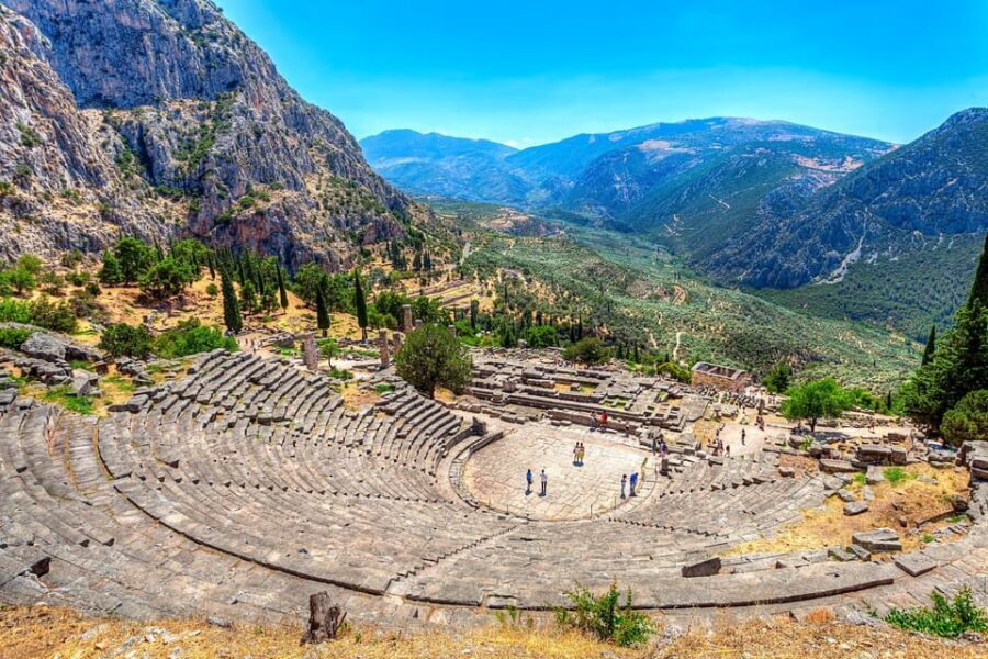 From Athens: Private Delphi and Thermopylae Guided Day Trip - The big idea: Delphi and Thermopylae in one focused loop