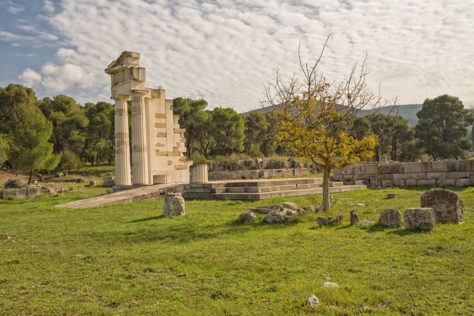 From Athens: Private Tour to Mycenae, Nafplio, & Epidaurus - Mycenae connects archaeology with the age of Agamemnon