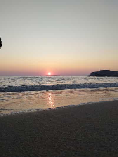 From Chania: Falassarna Sunset and Free Sunbeds - Why Falassarna works so well at sunset