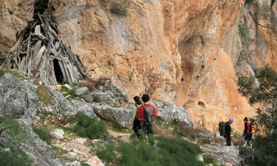From Chania: Imbros Gorge Guided Hike and Village Visit - The historical waypoints you can actually find: Airplane, Stenada, Mesofarango, Xepitira Arch