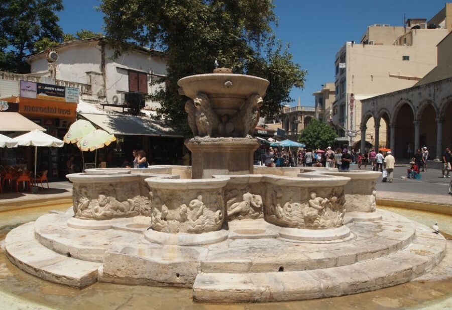 From Chania: Knossos Palace and Heraklion Full-Day Tour - Rethymno Old Town on the Way Back: Venetian Streets With Limited Time