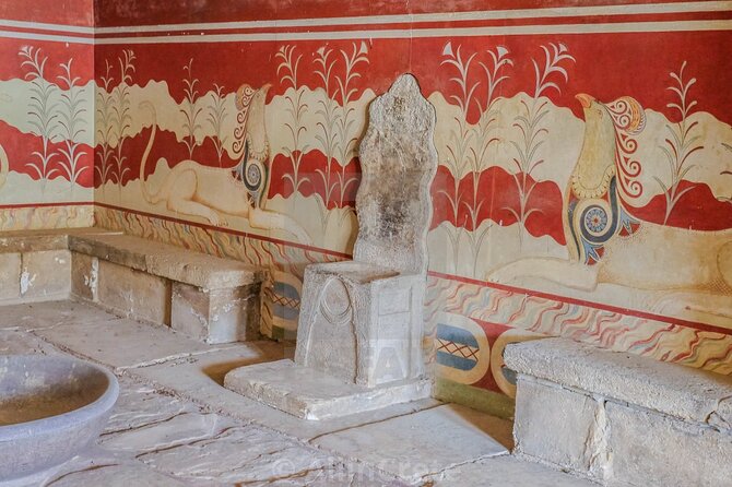 From chania : Knossos Palace & Archeological Museum Tour - One hour in Rethymno’s old town