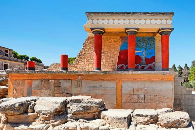 From Chania & Rethymno: Knossos Palace & Heraklion City Tour - Three hours to find your own Heraklion