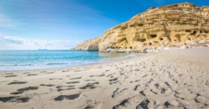 From Heraklion: Day Trip to Matala Hippie Beach and Caves - From Heraklion: pickup, bus ride time, and when the day really starts