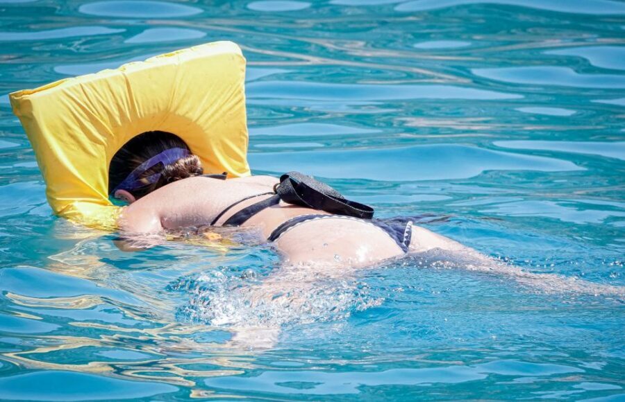 From Heraklion: Elounda, Kolokitha, and Spinalonga Boat Trip - Second swim between Spinalonga and Plaka: float time in deep blue