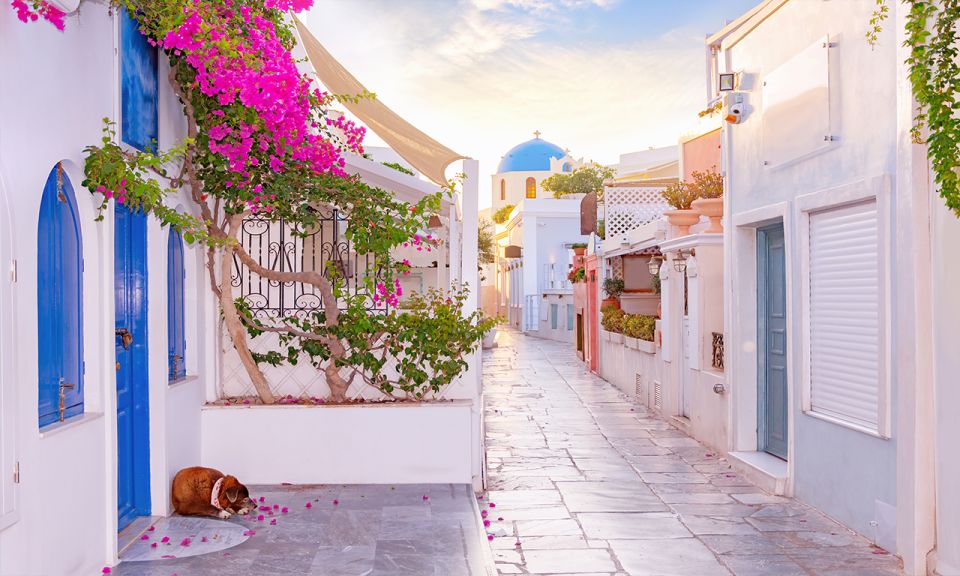 From Heraklion: Guided Day Trip To Santorini Island - Fira gives you the most breathing room