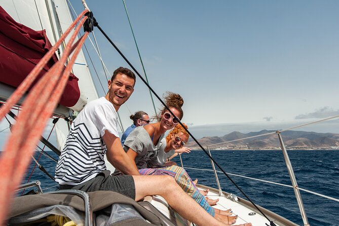 From Heraklion : Small Group 5,5 hours Sailing Trip to Dia Island - Snacks and drinks included in the $84.29 price