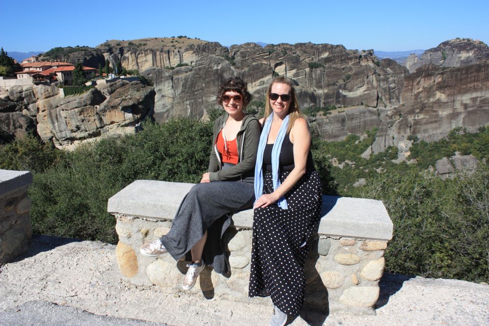 From Ioannina sunset tour to Meteora rocks & Monasteries - Dinner and a short pause in Kalabaka