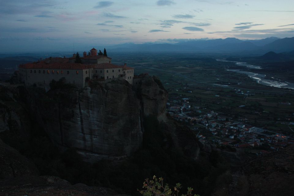 From Ioannina sunset tour to Meteora rocks & Monasteries - What the $153 price really covers
